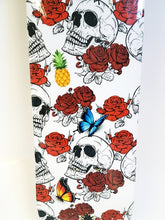 Skull & Roses Pineapple Style
